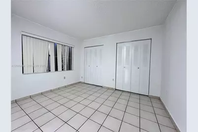 2740 W 63rd Pl #13-25, Hialeah, FL 33016 - Photo 5