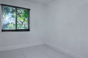 12780 NW 16th Ave, North Miami, FL 33167 - Photo 3