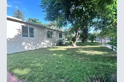 12780 NW 16th Ave, North Miami, FL 33167 - Photo 1