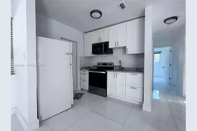 12780 NW 16th Ave, North Miami, FL 33167 - Photo 9