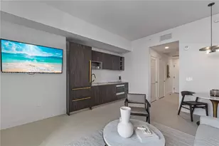 159 NE 6th St, Miami, FL 33132 - Photo 7