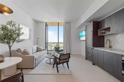 159 NE 6th St #5103, Miami, FL 33132 - Photo 5