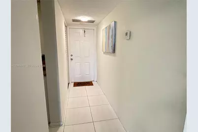 8060 Fairview Dr #101, Tamarac, FL 33321 - Photo 19