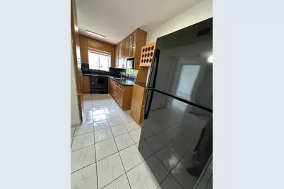 2921 SW 10th St #33, Miami, FL 33135 - Photo 3