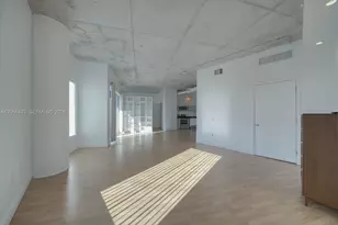 10 SW South River Dr, Miami, FL 33130 - Photo 11