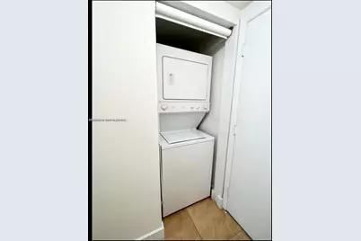 41 SE 5th St #414, Miami, FL 33131 - Photo 7