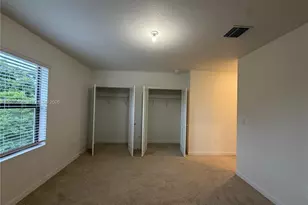 390 NE 12th St, Florida City, FL 33034 - Photo 11