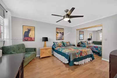 180 NE 12th Ave #11D, Hallandale Beach, FL 33009 - Photo 13