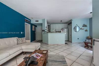 19601 E Country Club Dr #7104, Aventura, FL 33180 - Photo 15