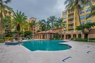 19601 E Country Club Dr, Aventura, FL 33180 - Photo 25