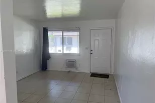 14355 NE 6th Ave, North Miami, FL 33161 - Photo 9