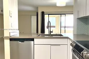 8830 SW 123rd Ct, Miami, FL 33186 - Photo 3