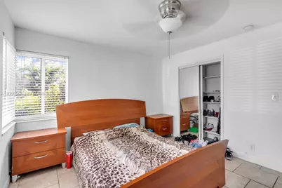 2721 NE 8th Ave, Pompano Beach, FL 33064 - Photo 17