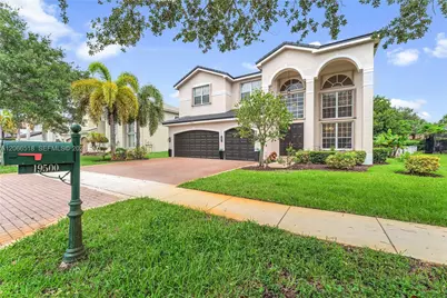 19500 SW 39th Ct, Miramar, FL 33029 - Photo 5