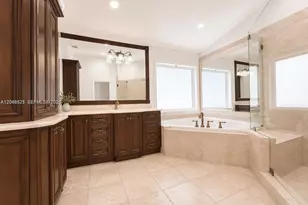 2616 Oakbrook Ct, Weston, FL 33332 - Photo 11