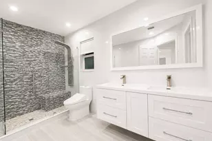 2616 Oakbrook Ct, Weston, FL 33332 - Photo 13
