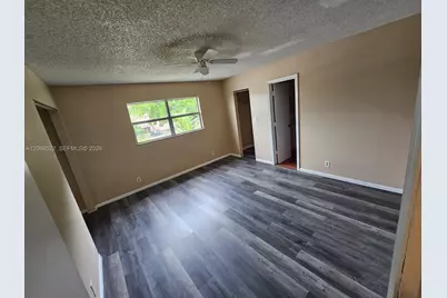 954 SW 74th Ave, North Lauderdale, FL 33068 - Photo 13
