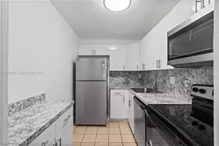 8501 NW 8th St, Miami, FL 33126 - Photo 13