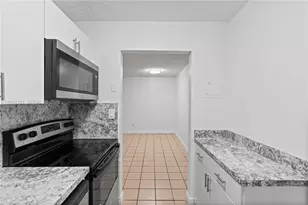 8501 NW 8th St, Miami, FL 33126 - Photo 15