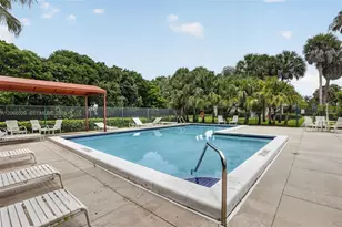 359 Lakeview Dr, Weston, FL 33326 - Photo 33