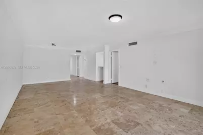359 Lakeview Dr #102, Weston, FL 33326 - Photo 13