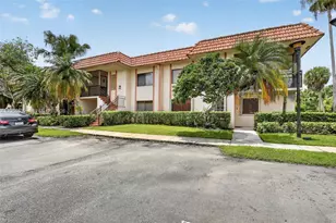 359 Lakeview Dr, Weston, FL 33326 - Photo 35