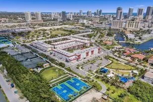 580 Egret Dr, Hallandale Beach, FL 33009 - Photo 29