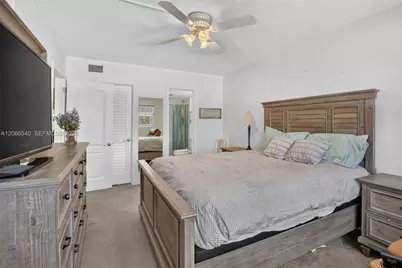 580 Egret Dr #108, Hallandale Beach, FL 33009 - Photo 21