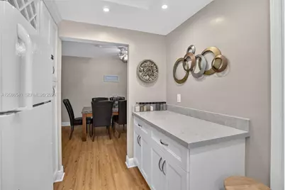 580 Egret Dr #108, Hallandale Beach, FL 33009 - Photo 5