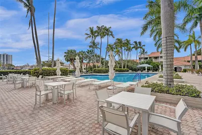 3610 Yacht Club Dr #1206, Aventura, FL 33180 - Photo 77