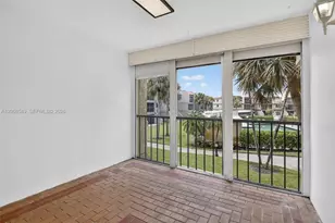 220 Lakeview Dr, Weston, FL 33326 - Photo 29