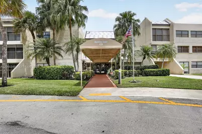 220 Lakeview Dr #210, Weston, FL 33326 - Photo 41