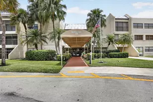 220 Lakeview Dr, Weston, FL 33326 - Photo 41