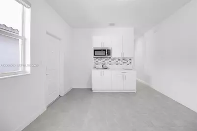 879 SE 26th Ter, Homestead, FL 33035 - Photo 33