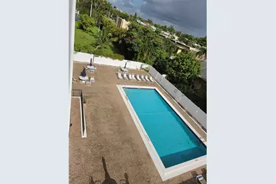 [Address not provided], Hallandale Beach, FL 33009 - Photo 5