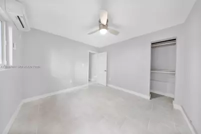 1150 NW 1st Pl #4, Miami, FL 33136 - Photo 11