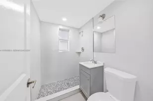 1150 NW 1st Pl, Miami, FL 33136 - Photo 7
