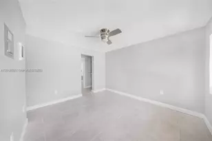 1150 NW 1st Pl, Miami, FL 33136 - Photo 5