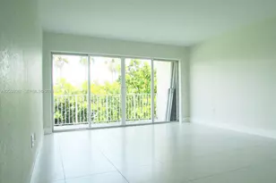 7701 SW 88th St, Miami, FL 33156 - Photo 5