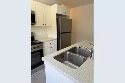 2635 NW 24th Ave, Miami, FL 33142 - Photo 5