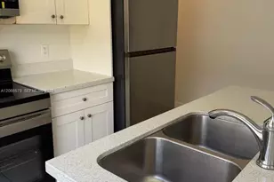 2635 NW 24th Ave, Miami, FL 33142 - Photo 5