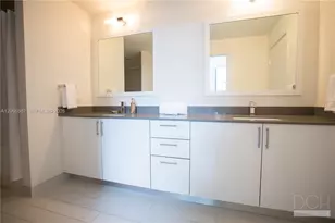 999 SW 1st Ave, Miami, FL 33130 - Photo 19