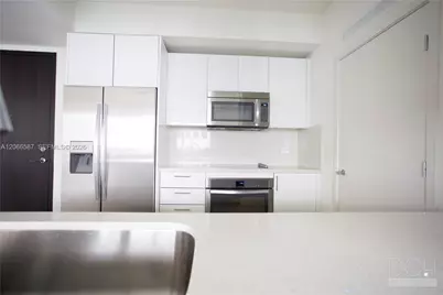 999 SW 1st Ave #2915, Miami, FL 33130 - Photo 13