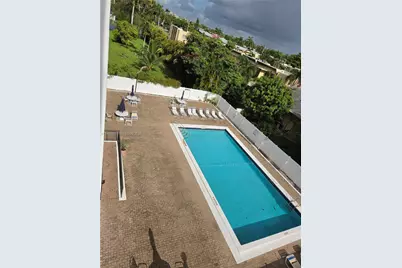 [Address not provided], Hallandale Beach, FL 33009 - Photo 5