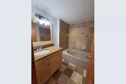 [Address not provided], Hallandale Beach, FL 33009 - Photo 13