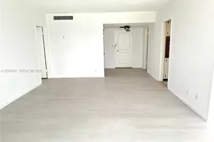 900 Bay Dr, Miami Beach, FL 33141 - Photo 9