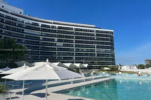 900 Bay Dr, Miami Beach, FL 33141 - Photo 23