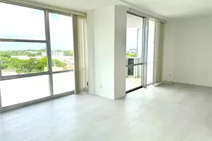 900 Bay Dr, Miami Beach, FL 33141 - Photo 3