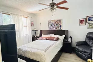 9702 Hammocks Blvd, Miami, FL 33196 - Photo 35