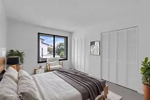 860 NW 106th Ave, Miami, FL 33172 - Photo 25